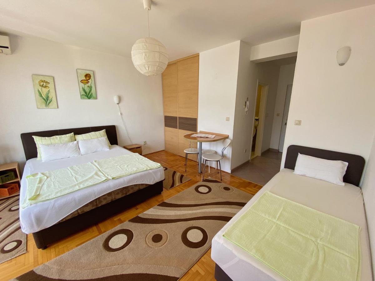Apartments Bellevue - Otasevic Herceg Novi Exteriör bild